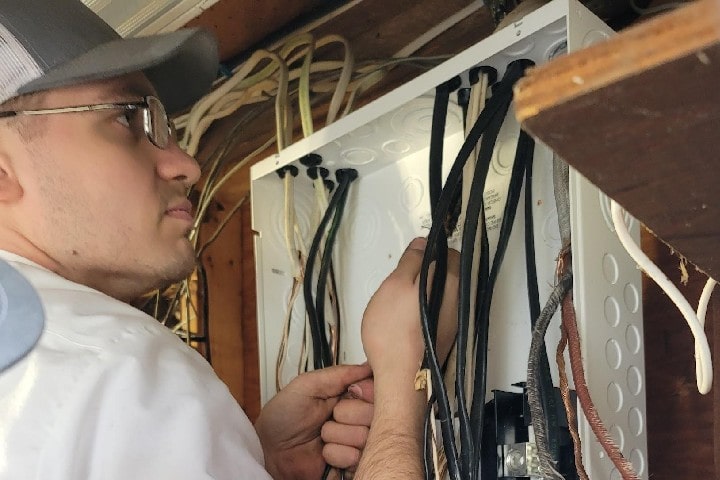 updates and upgrades spark electrician services